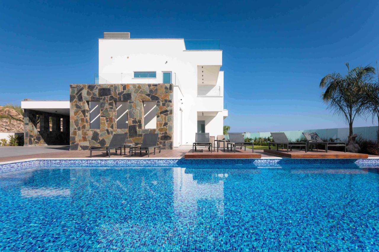 Sea Pearl Beachfront Villas - Breeze Ayia Napa Esterno foto
