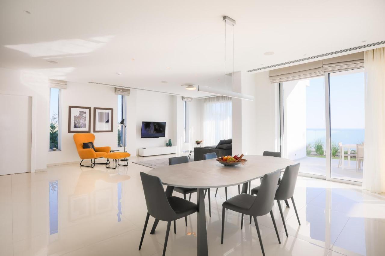 Sea Pearl Beachfront Villas - Breeze Ayia Napa Esterno foto