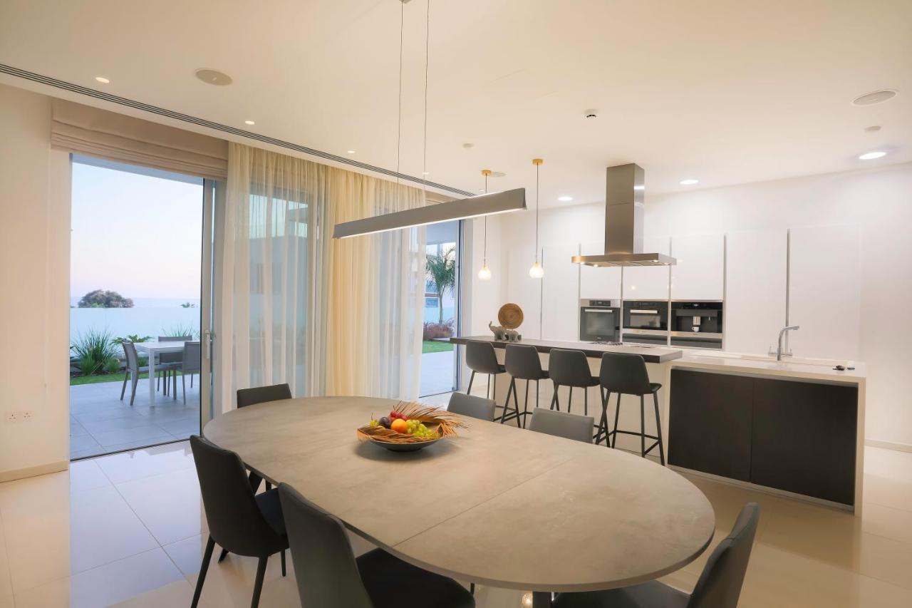 Sea Pearl Beachfront Villas - Breeze Ayia Napa Esterno foto