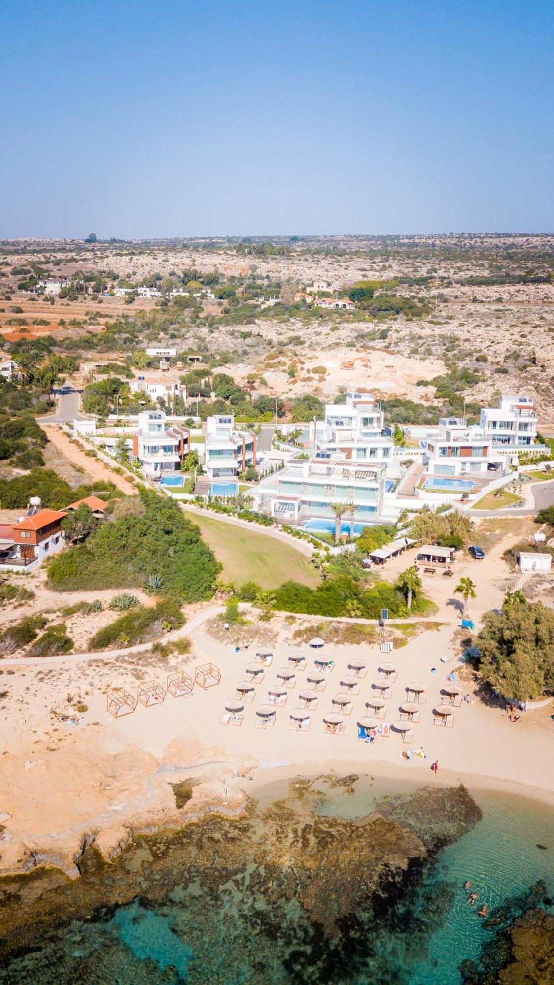 Sea Pearl Beachfront Villas - Breeze Ayia Napa Esterno foto