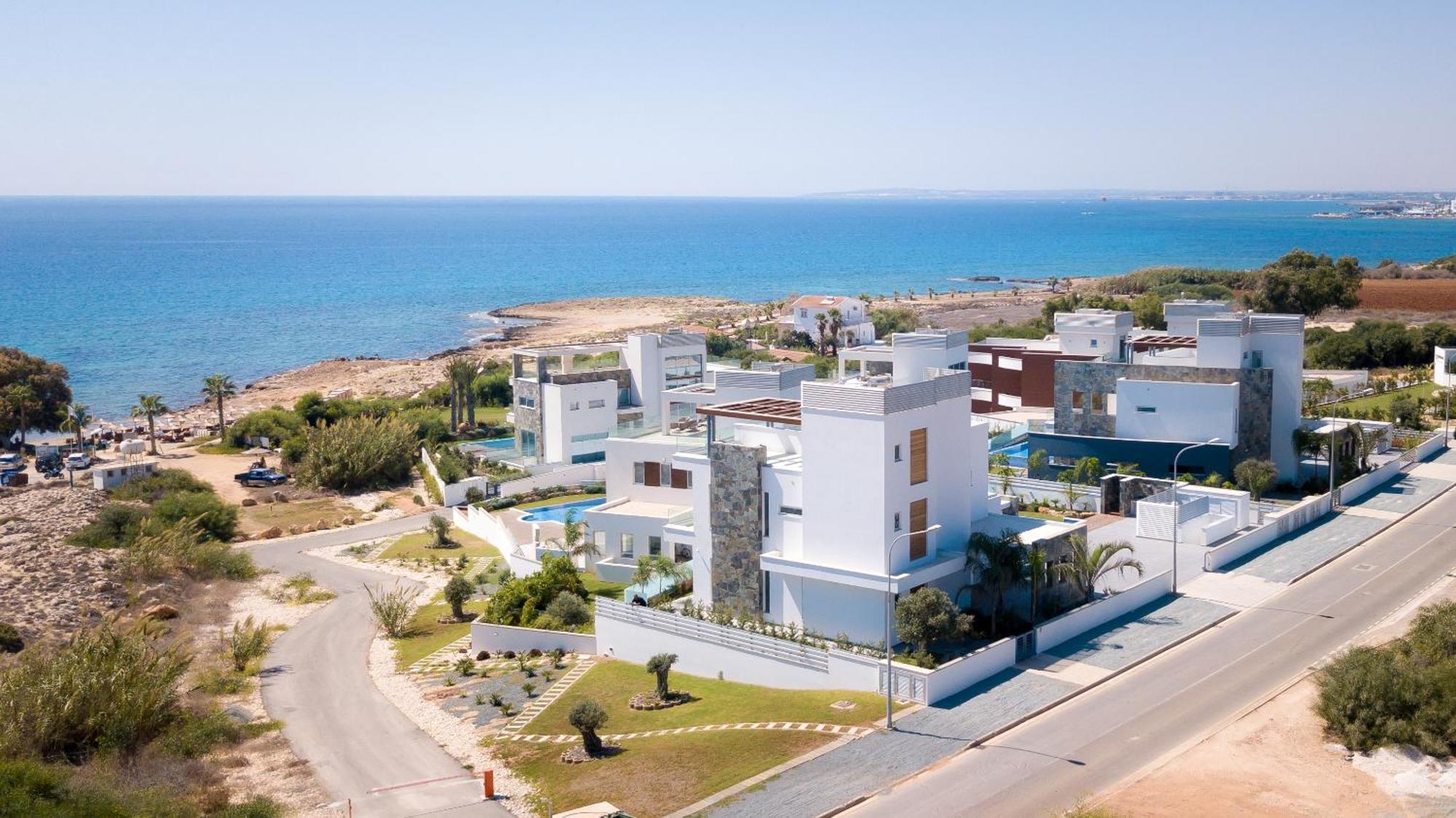 Sea Pearl Beachfront Villas - Breeze Ayia Napa Esterno foto
